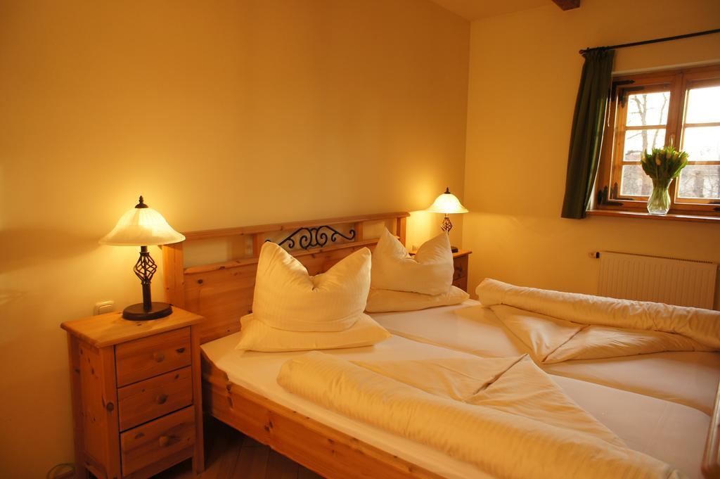 Hotel Zur Post Herrsching am Ammersee Room photo