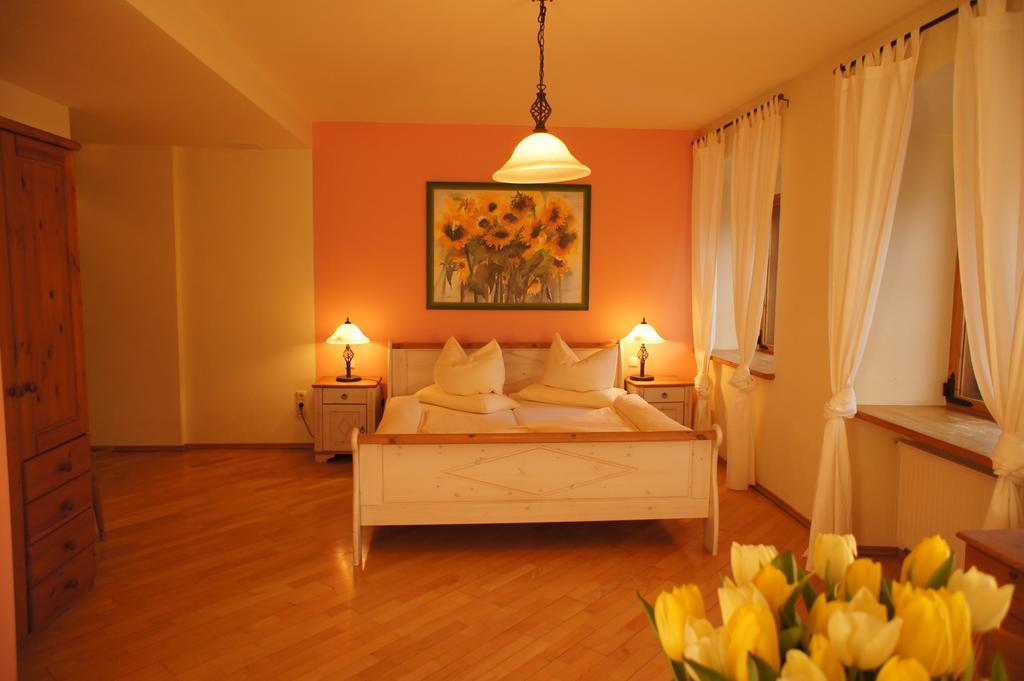 Hotel Zur Post Herrsching am Ammersee Exterior photo